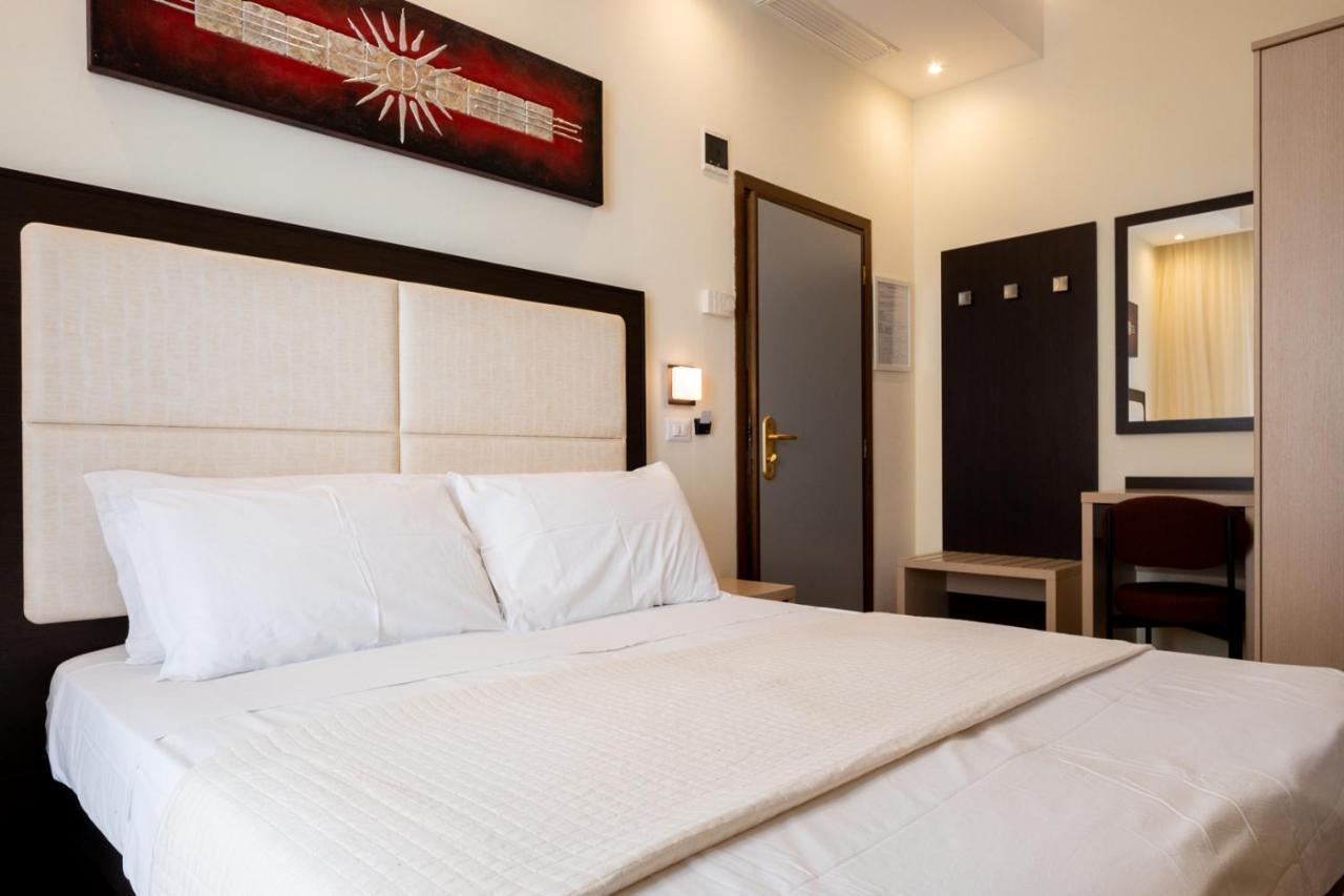 Hotel City Rimini Exterior photo