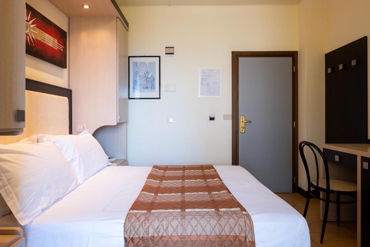 Hotel City Rimini Exterior photo