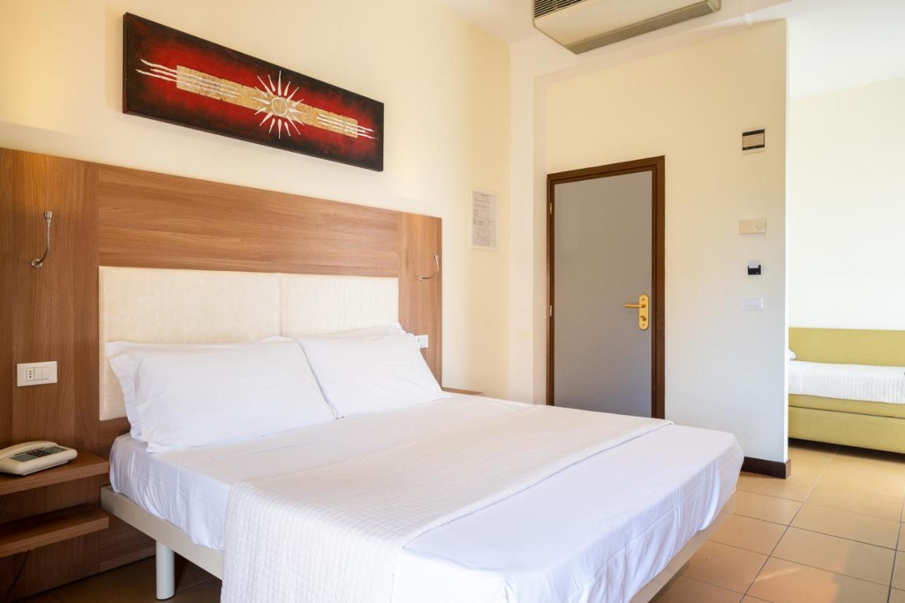 Hotel City Rimini Exterior photo